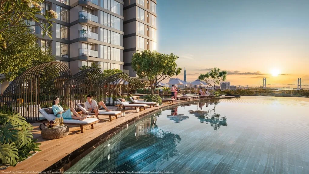 Hồ bơi panorama phong cách nghỉ dưỡng tại Vlasta Premier - Phú Thuận, khu Nam TP HCM